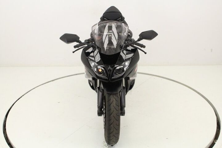 only 3401 miles fender eliminator tinted windscreen 2011