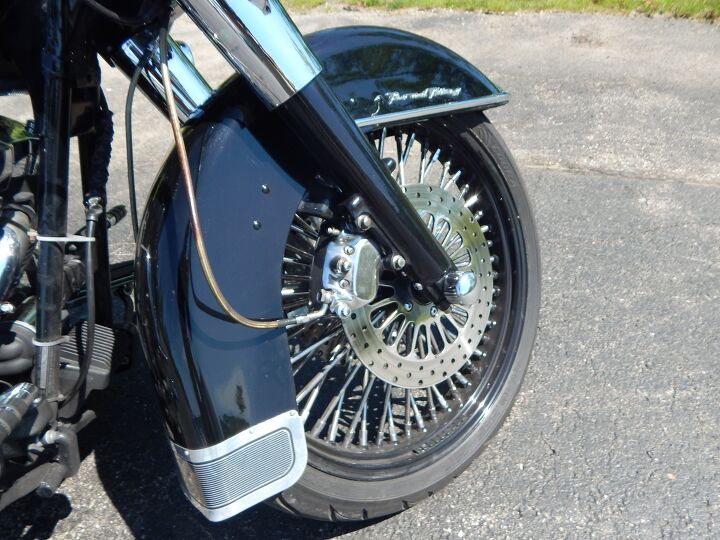 stretched bags fishtail pipes intake big bars chrome boards custom wheels