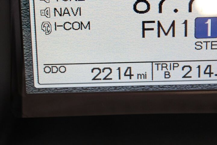 only 2214 miles windshield engine guard passenger floor