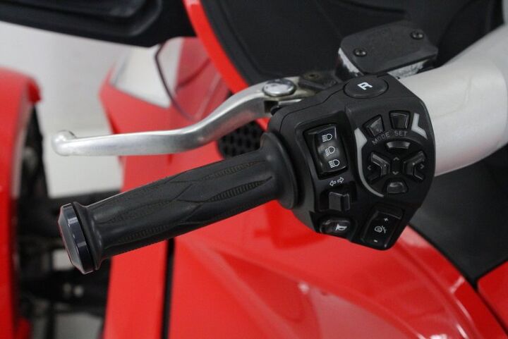 adjustable windshield abs braking system 5 speed