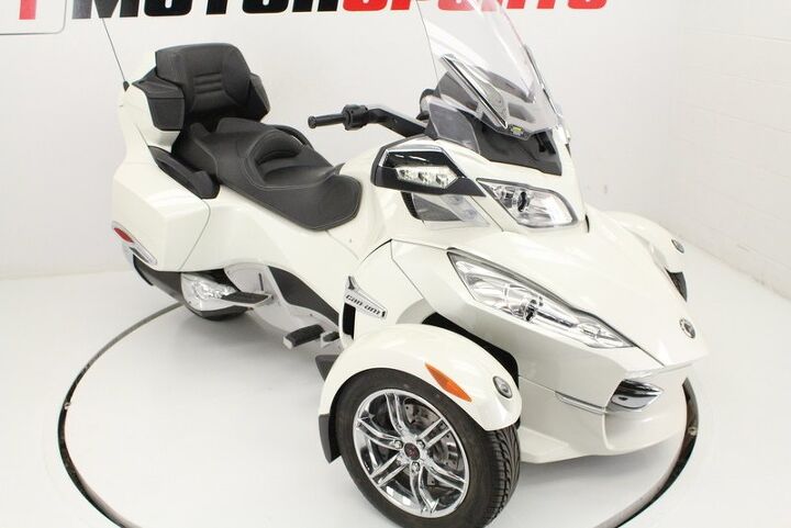 only 7241 miles windshield 2012 can am syder rt s se5