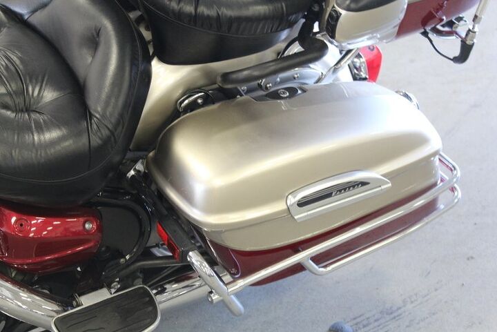 upgraded grips hard saddle bags luggage rack windshield engine
