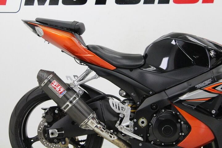 only 11354 miles yoshimura exhaust fender eliminator to the