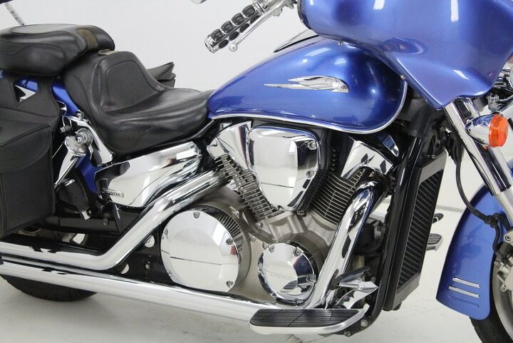 upgraded exhaust leather saddle bags windshield floor