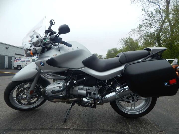 abs fuel injected heated grips bmw hard luggage clean sport