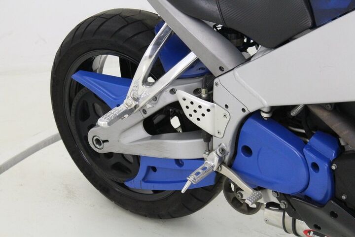 jardine exhaust upgraded mirrors great color combo the original