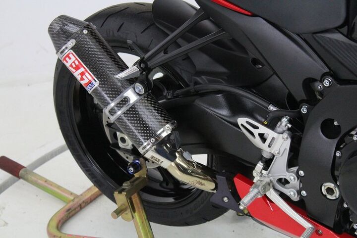 only 960 miles yoshimura exhaust upgraded levers tinted