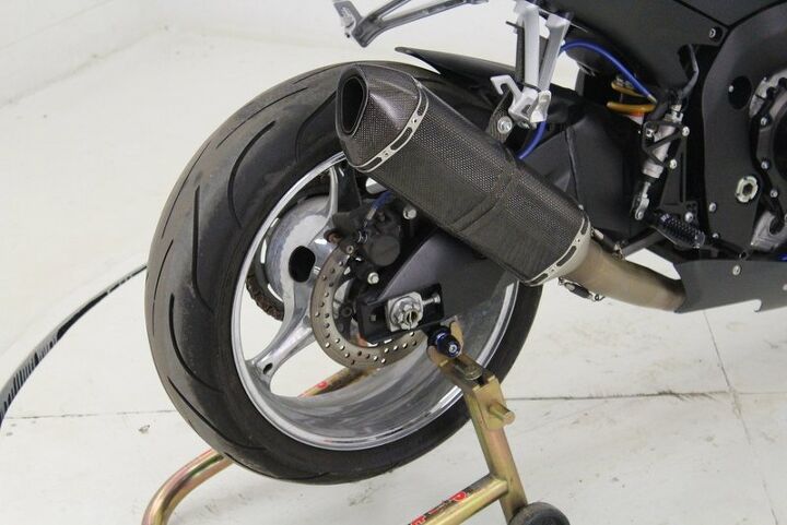 only 10304 miles upgraded exhaust fender eliminator a racer