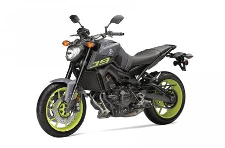 total blast total deal fz 09 the fz 09 s powerful 847cc in line 3 cylinder