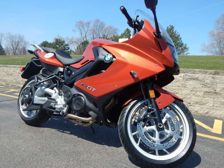 only 352 miles abs heated grips adjustable suspension information