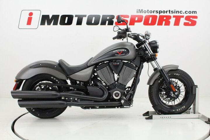only 430 miles 2015 victory gunner suede titanium metallic with