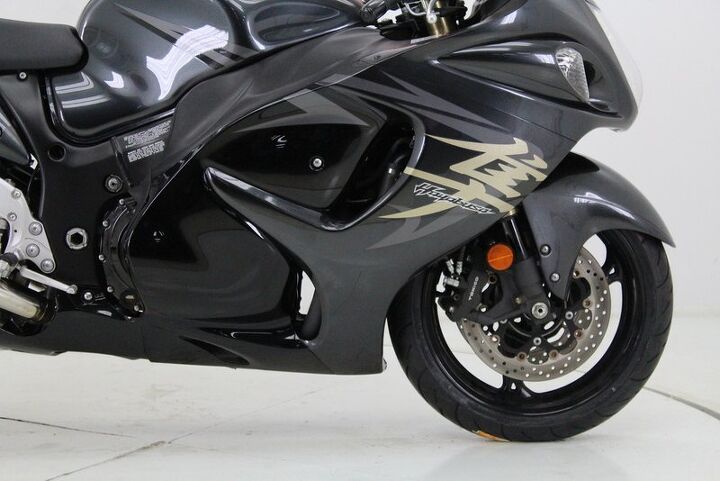 low miles tinted windscreen fender eliminator great color