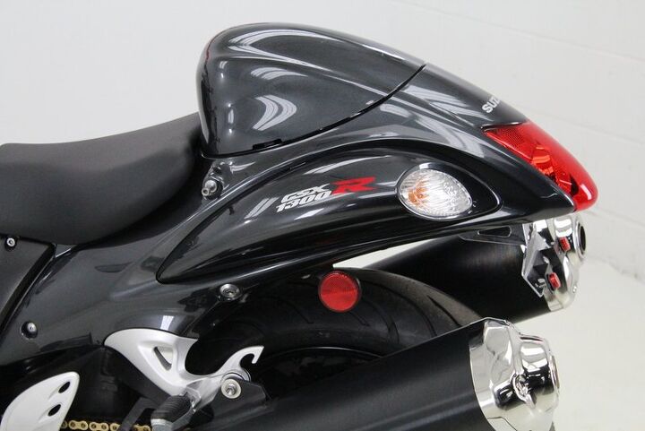 low miles tinted windscreen fender eliminator great color