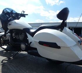 2014 Victory Cross Country - White Metallic For Sale | Motorcycle