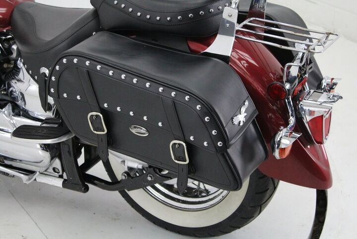 leather saddle bags back rest upgraded mirrors upgraded grips sound