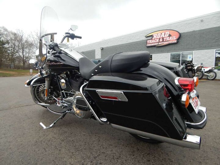 low miles cruise control spotless bagger www roadtrackandtrail com we