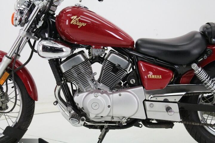 Fork seals & Dust seals & fitment grease for Yamaha XV250 Fork seals & Dust seals & fitment grease for Yamaha XV250