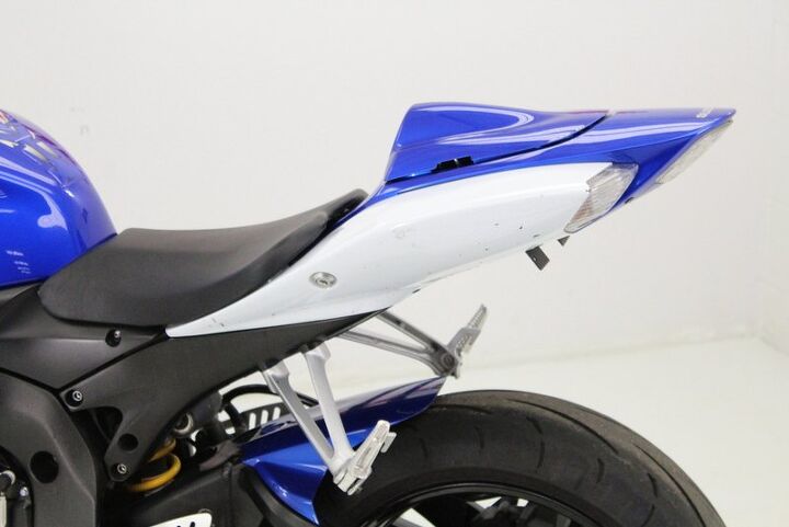 fender eliminator tinted windscreen a racer replica that delivers the