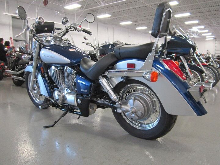 Stunning Low Maintenance V Twin Cruiser image