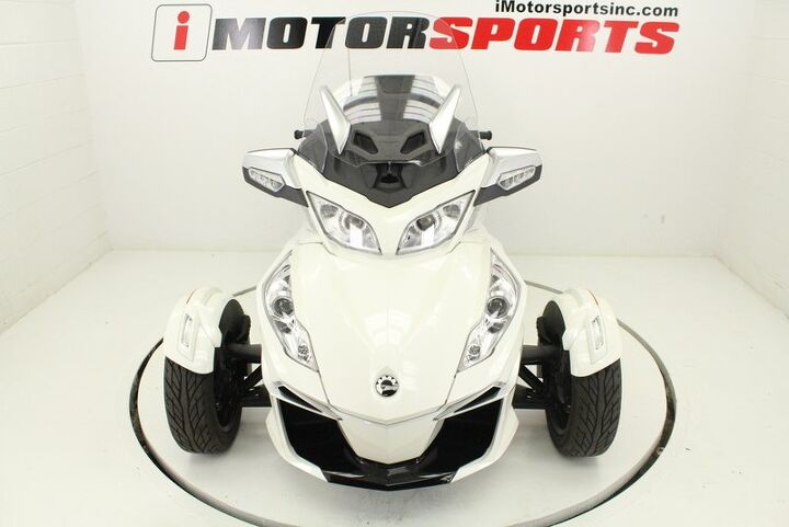 demo unit special only 615 miles 1330 rotax motor 6 speed