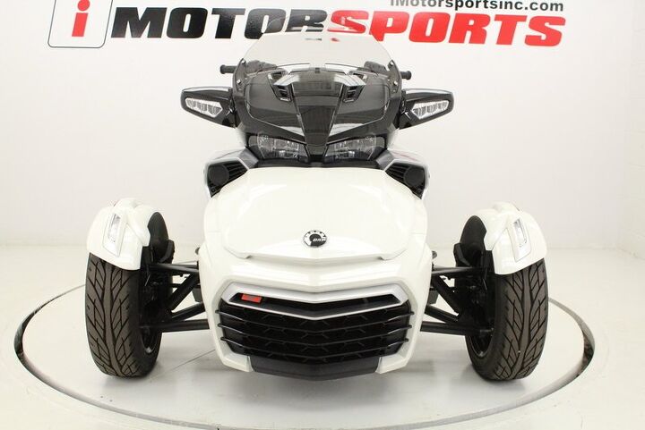 demo unit special only 641 miles 1330 rotax motor 6 speed