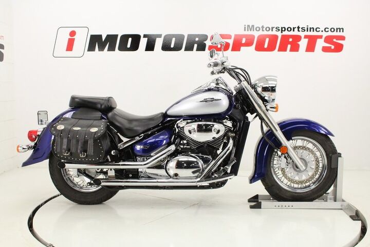 only 2922 miles upgraded exhaust saddle bags floor boards the