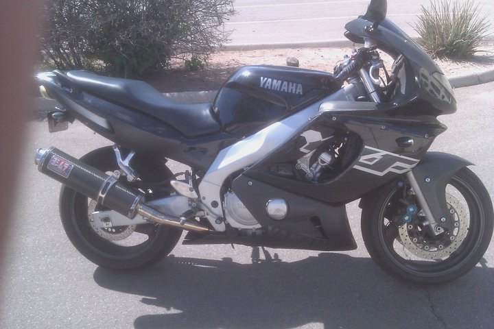 2000 yamaha yzf 600r great condition 28k miles