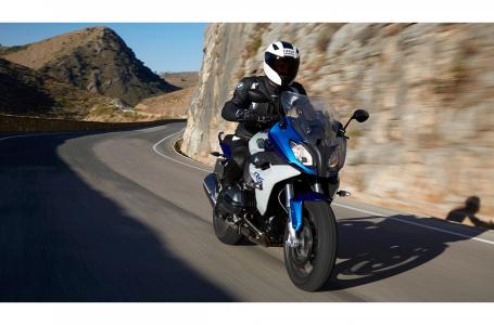 2016 bmw r1200rs 18690 00 call for details engine type four stroke