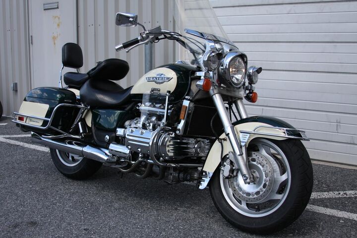 ams certified pre owned 1500cc six cyclinder rare honda valkyrie a must see