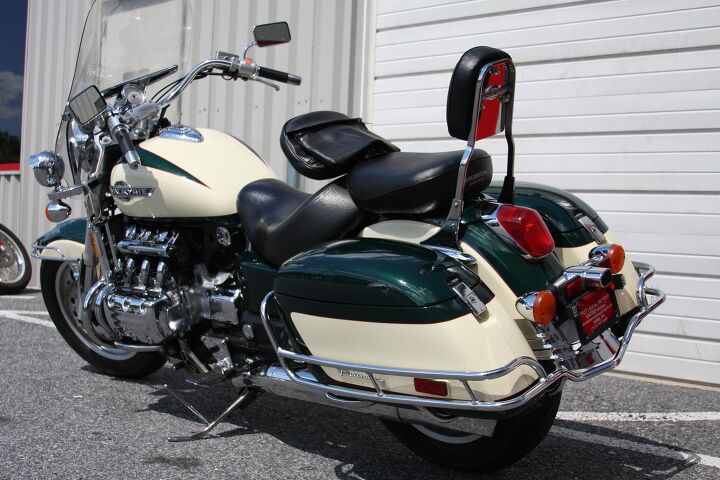 ams certified pre owned 1500cc six cyclinder rare honda valkyrie a must see