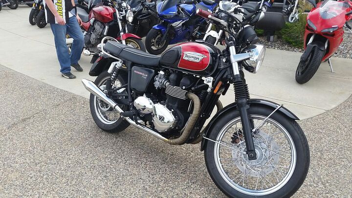 amazing near new condition triumph bonneville t 100 awesome upgrades with british