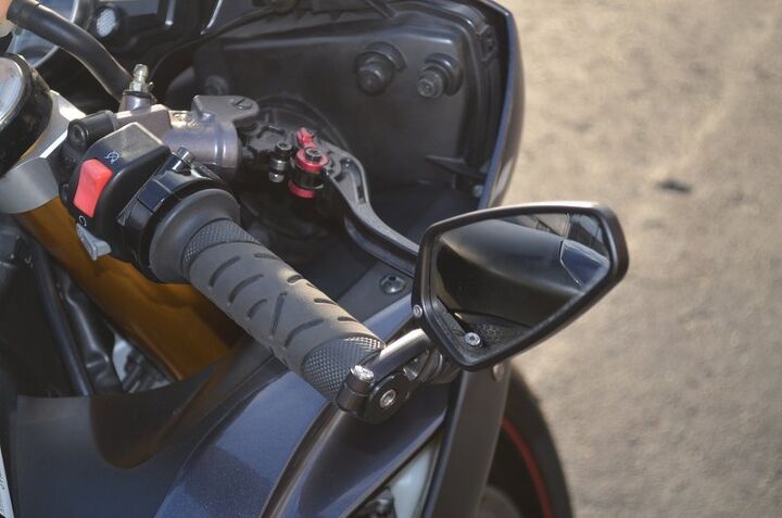 info2015 yamaha yzf r6key features may include light powerful and
