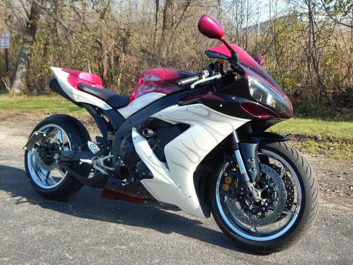 Lowered Stretched R1 2005 Yamaha YZF-R1 For Sale | Motorcycle Classifieds | Motorcycle.com