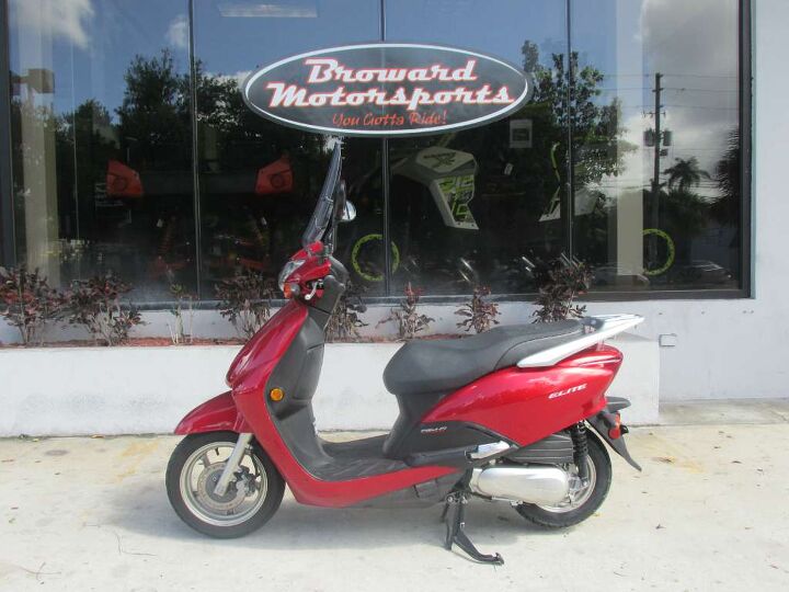 almost new super low miles call 561 340 5254 now don t delay cash