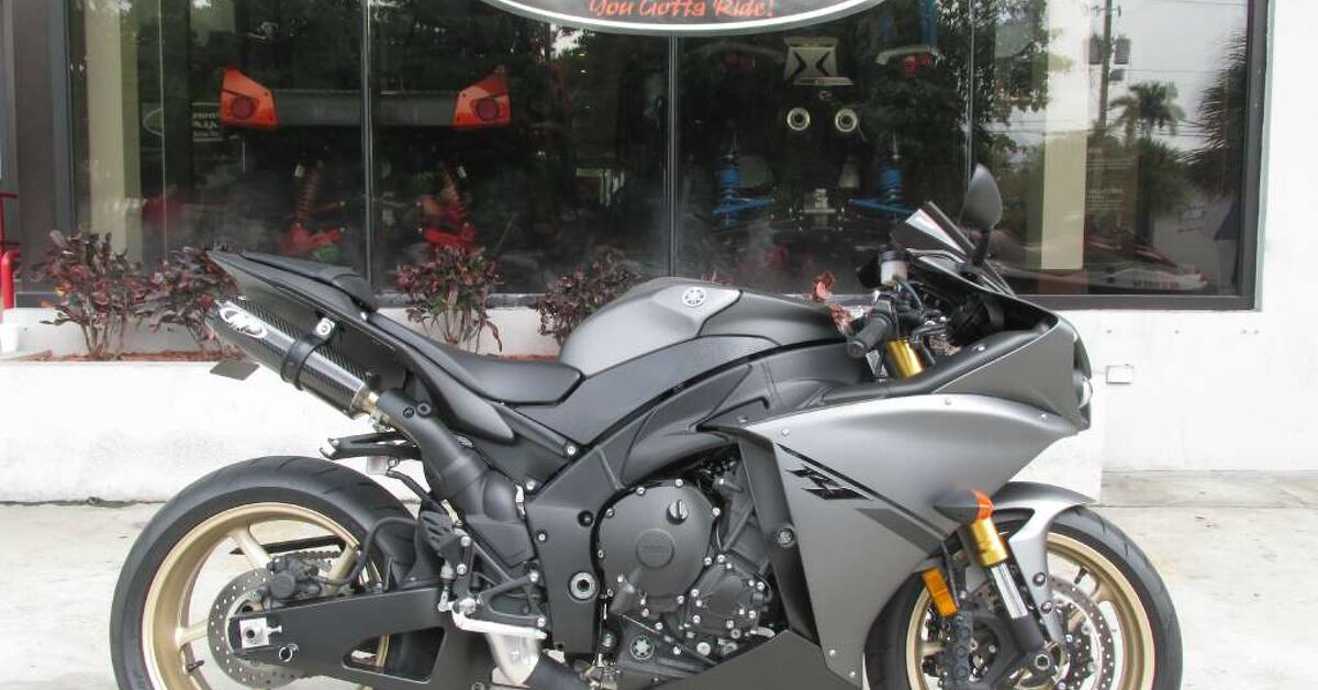 2014 Yamaha YZF-R1 For Sale | Motorcycle Classifieds | Motorcycle.com