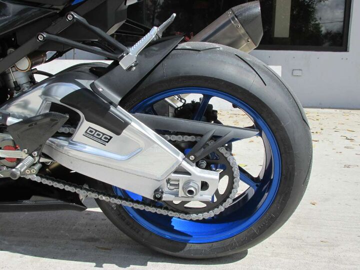 lucky 13 limited competition model comes with hp4 suspension plus carbon