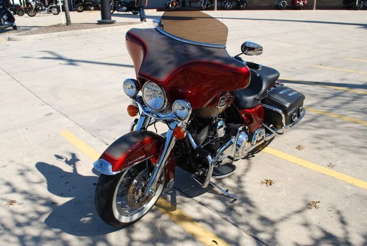info2009 harley davidson road king classicrolling nostalgia you can