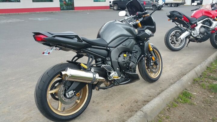 no sales tax to oregon buyers this fz1 is in super condition with only