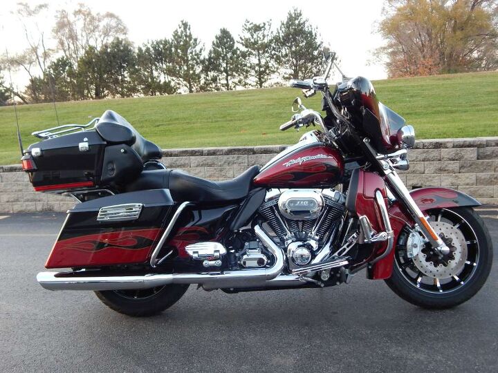 marked down from 22 999 screamin eagle ultra vance hines pipes big bars