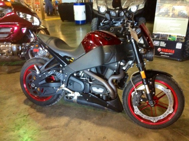 2009 buell xb12s lightning only 2750 miles see thru air cover ready for the