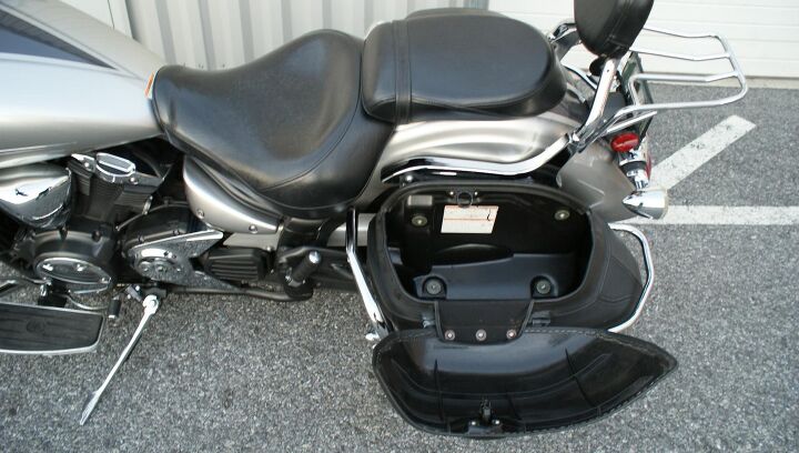 ams certified pre owned 1300cc tourer windshield saddle bags passenger back