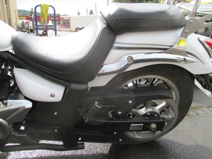 2013 yamaha v star 950this long and low v star has everything you need to