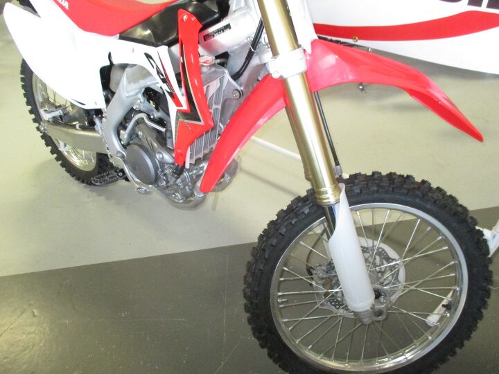 2014 honda crf250rthe new crf250r the best just got better the