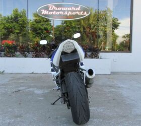 comes equipped with yoshimura echaust just serviced and reconditioned with