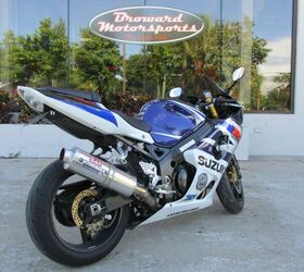 comes equipped with yoshimura echaust just serviced and reconditioned with