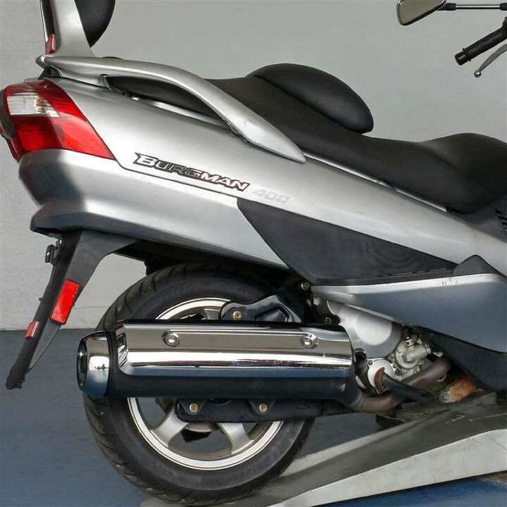a burgman you can t miss out on stylish new 400cc scooter