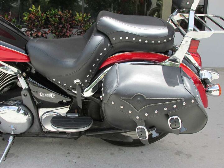 comes fully loaded with genuine kawasaki windscreen saddlebags and