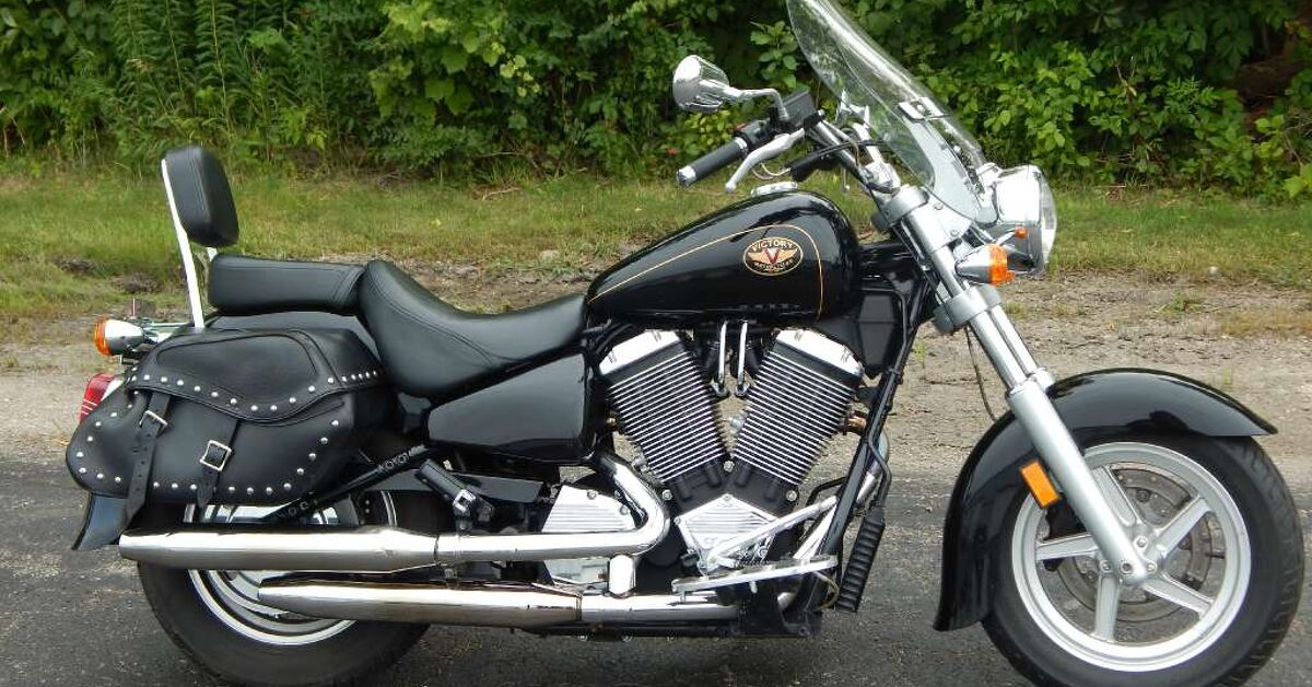 2001 Victory V92C Deluxe For Sale | Motorcycle Classifieds | Motorcycle.com