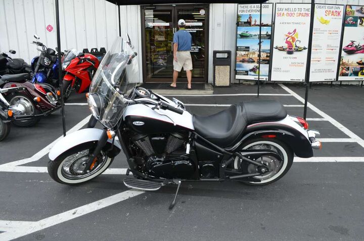 huge savings with this bike only 343 miles classic soul with a