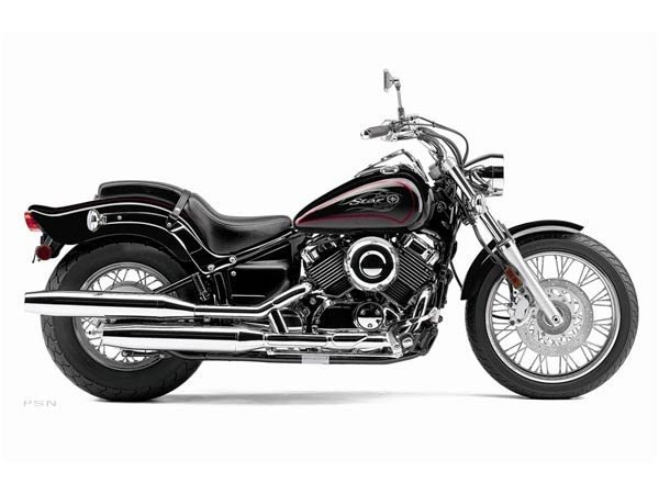 get out on the road today with this sweet yamaha short and
